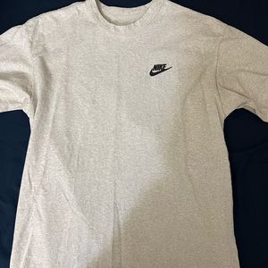 Nike t-shirt
